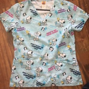 Peanuts brand scrub top